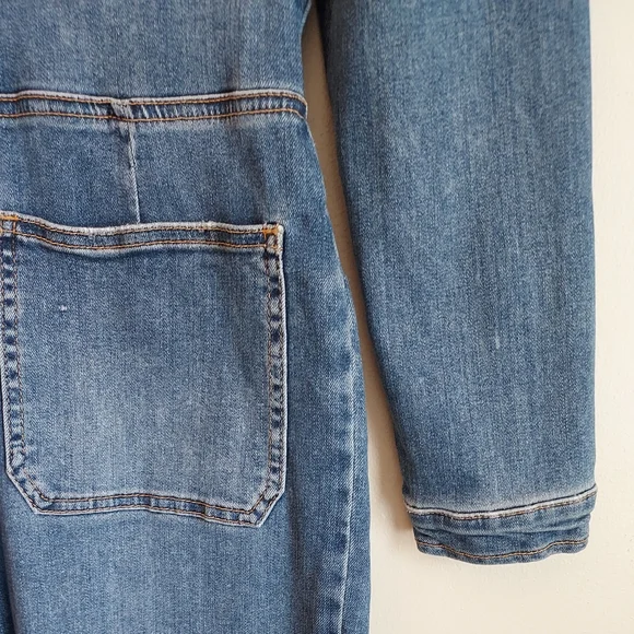 Free People Lennox Zip Front Denim Jean Jumpsuit Size Large Long Sleeve Utility